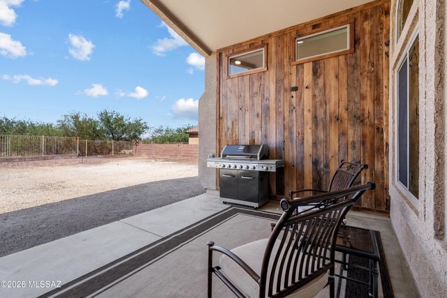 17054 S Golden Sunrise Place, Corona De Tucson, AZ 85641