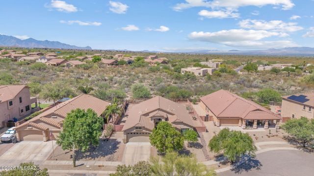 17054 S Golden Sunrise Place, Corona De Tucson, AZ 85641