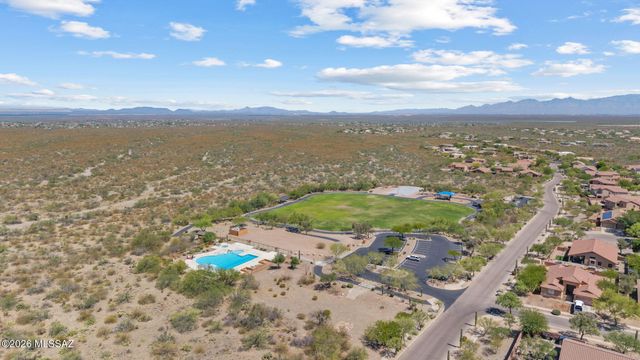 17054 S Golden Sunrise Place, Corona De Tucson, AZ 85641
