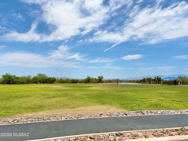 17054 S Golden Sunrise Place, Corona De Tucson, AZ 85641