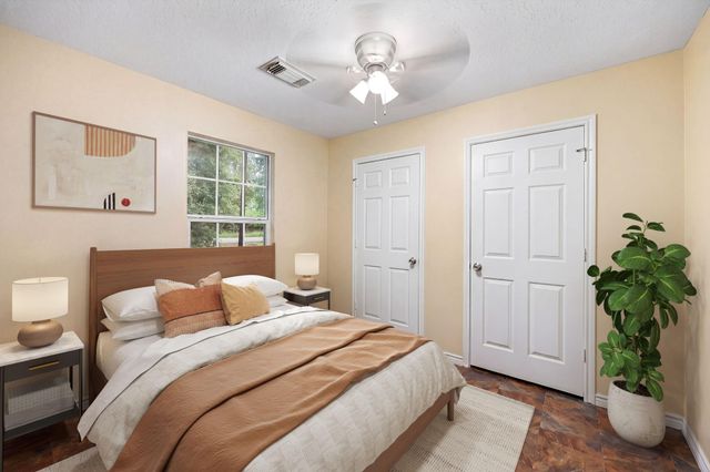 10443 Royal York Drive, Conroe, TX 77303