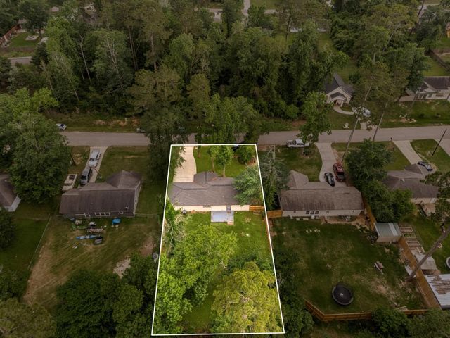 10443 Royal York Drive, Conroe, TX 77303