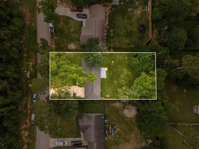 10443 Royal York Drive, Conroe, TX 77303