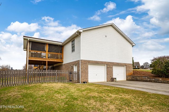 1739 Northfield Drive, Maryville, TN 37804