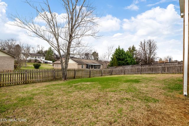 1739 Northfield Drive, Maryville, TN 37804