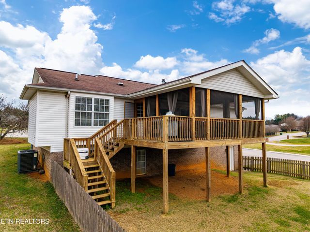 1739 Northfield Drive, Maryville, TN 37804