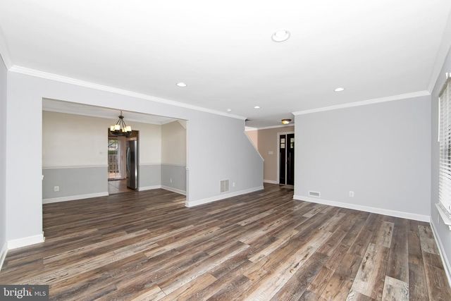 306 FOUNTAIN HALL CT, Mount Laurel, NJ 08054