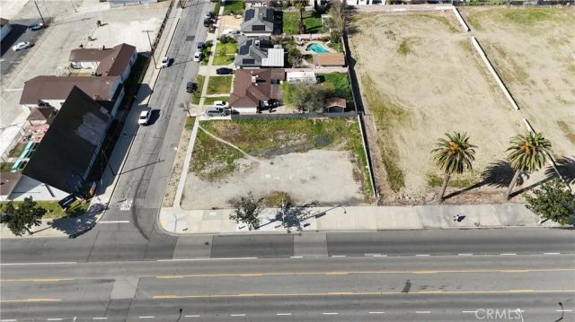 9098 Sierra, Fontana, CA 92335