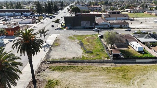 9098 Sierra, Fontana, CA 92335