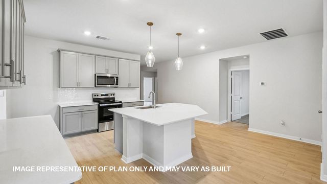 224 SOUTHRIDGE TRL, Marble Falls, TX 78654