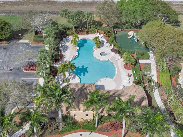 8200 NW 128th Ln 40B, Parkland, FL 33076