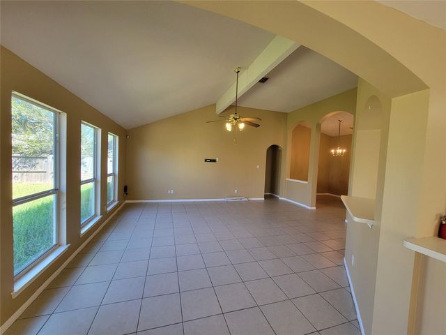 3934 Camelia Glen Lane, Fresno, TX 77545