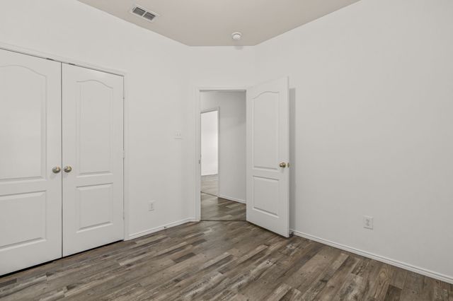 4716 Meadow Green Trail, Fort Worth, TX 76244