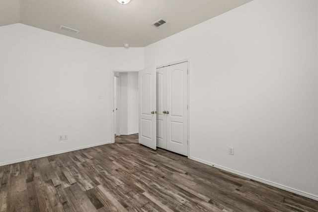 4716 Meadow Green Trail, Fort Worth, TX 76244