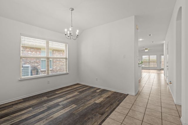 4716 Meadow Green Trail, Fort Worth, TX 76244