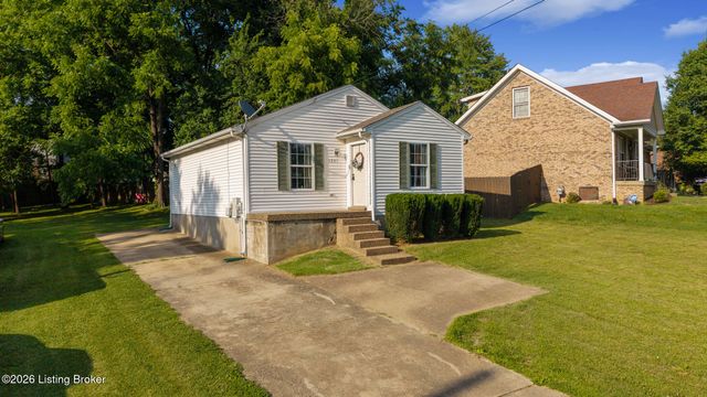 6805 E Manslick Rd, Louisville, KY 40228