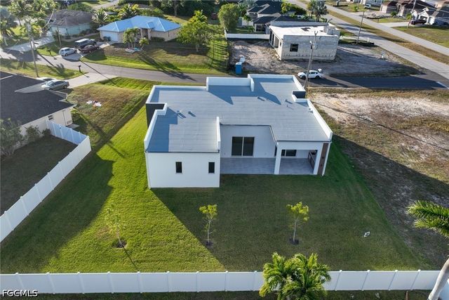 5 SW 26th PL, Cape Coral, FL 33991