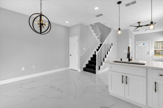 2404 CENTER STREET, Sanford, FL 32771