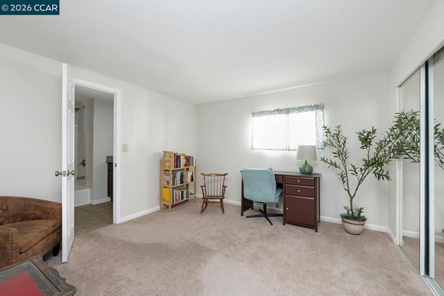 2322 Dalis Dr 201, Concord, CA 94520