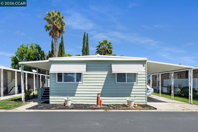 2322 Dalis Dr 201, Concord, CA 94520