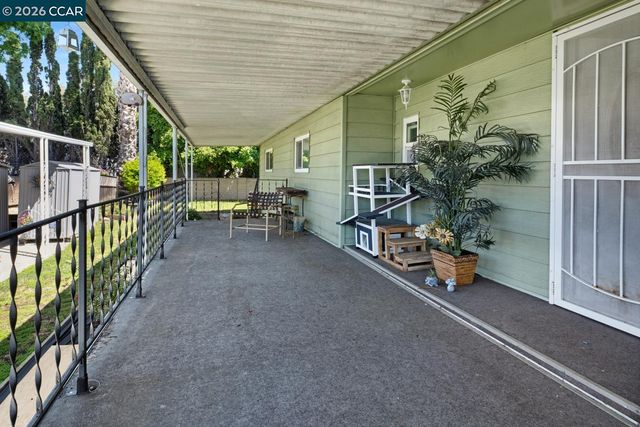 2322 Dalis Dr 201, Concord, CA 94520
