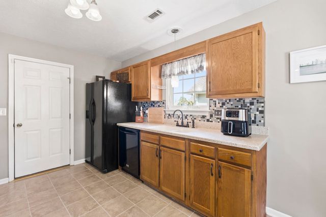 264 Pilothouse Dr., Myrtle Beach, SC 29577