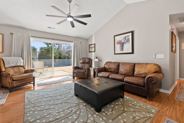 264 Pilothouse Dr., Myrtle Beach, SC 29577