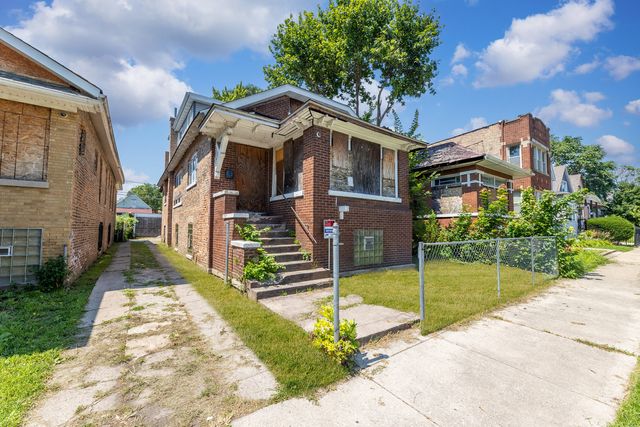 7028 S Carpenter Street, Chicago, IL 60621
