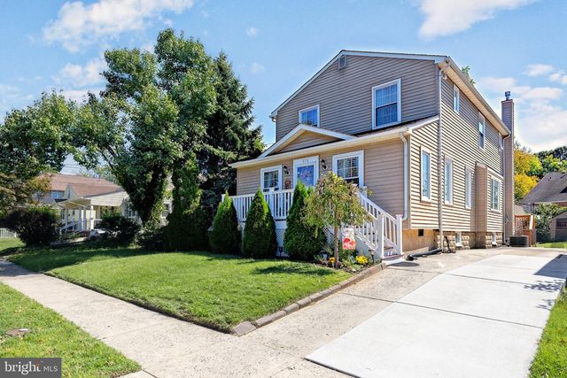 450 WALNUT ST, Audubon, NJ 08106