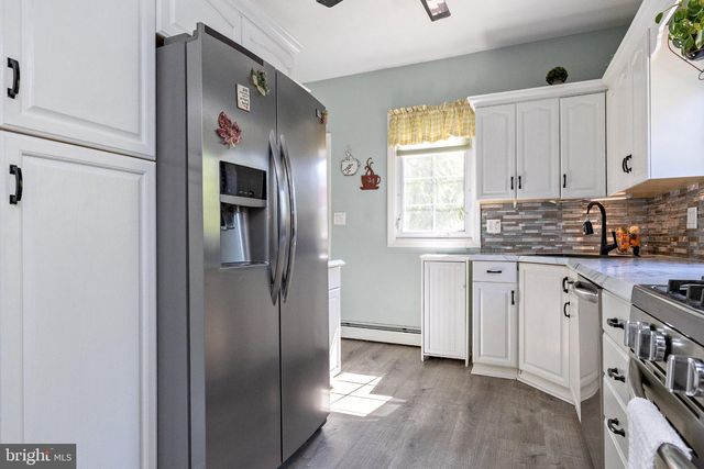 450 WALNUT ST, Audubon, NJ 08106