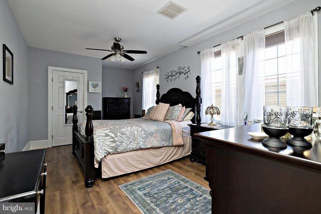 450 WALNUT ST, Audubon, NJ 08106