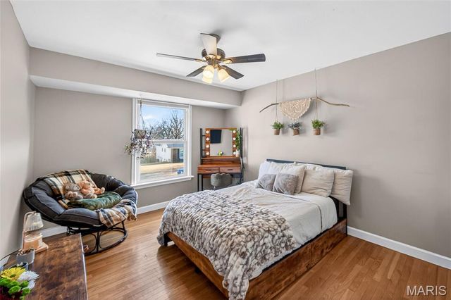 893 Napoli Drive, Ballwin, MO 63021