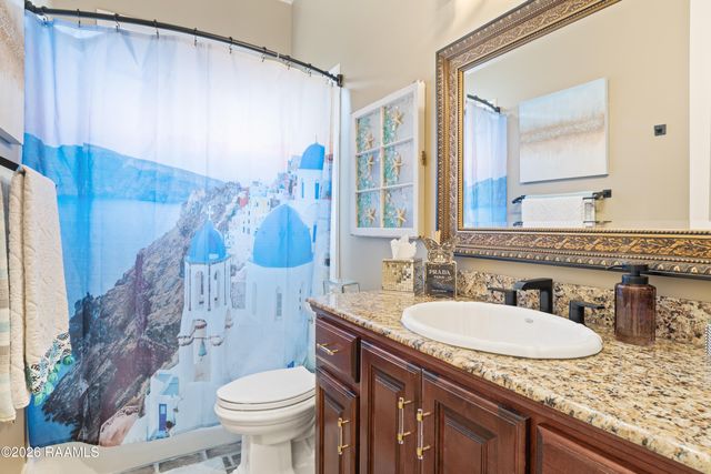 219 Hidden Grove Place, Lafayette, LA 70503