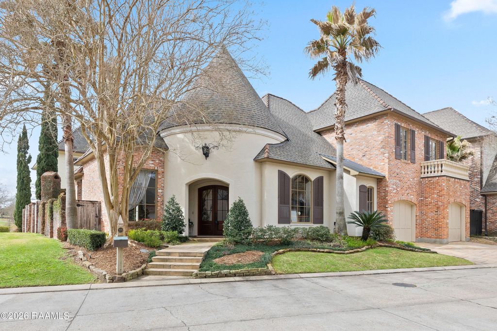 219 Hidden Grove Place, Lafayette, LA 70503