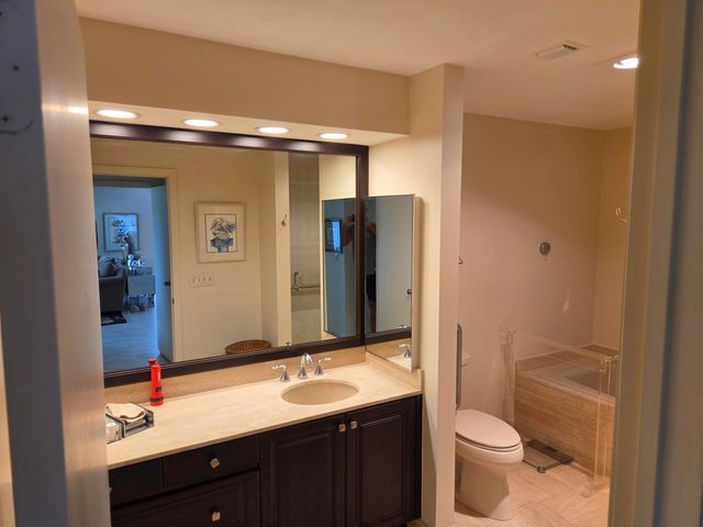 61 EASTGATE Drive A, Boynton Beach, FL 33436