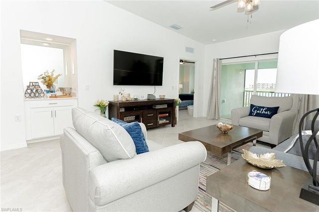 5427 Double Eagle DR 2822, Ave Maria, FL 34142