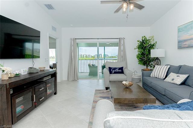 5427 Double Eagle DR 2822, Ave Maria, FL 34142