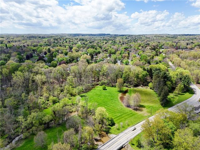45 Parkridge Drive, Pittsford, NY 14534