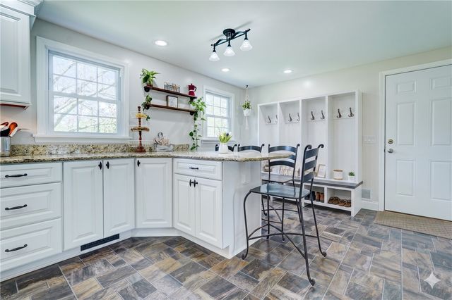 45 Parkridge Drive, Pittsford, NY 14534