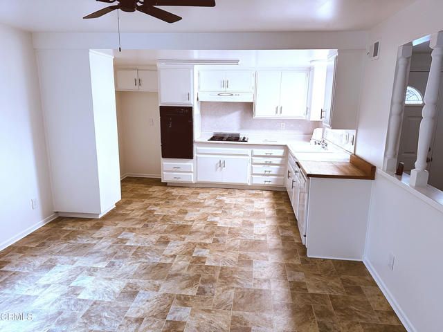 371 Murray Avenue, Camarillo, CA 93010