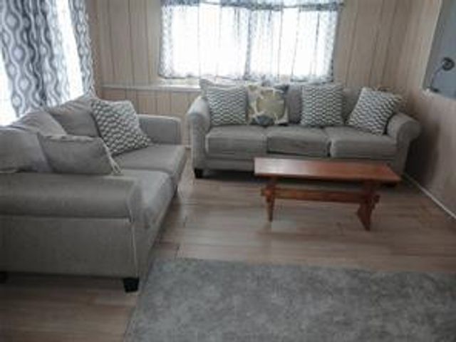 1860 SW 83rd Terrace, Davie, FL 33324