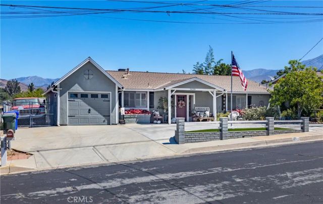 34336 Pecan Ave, Yucaipa, CA 92399
