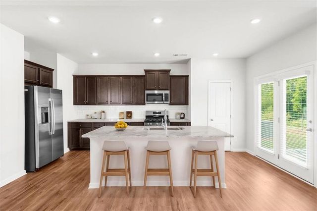 101 Shelter E Lane, Dawsonville, GA 30534