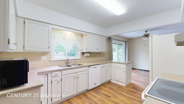 11297 N Jennings Road, Vienna Twp, MI 48420