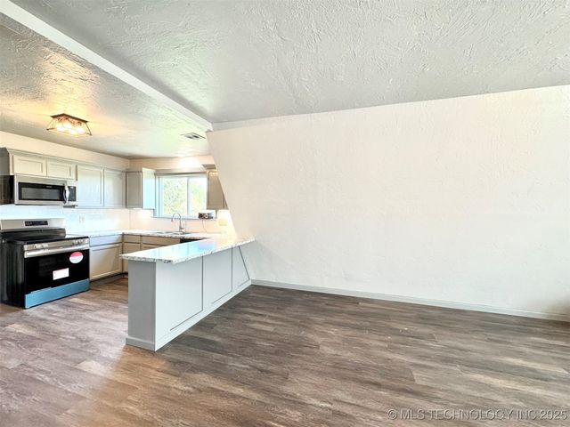 7235 Sunshine Road, Davis, OK 73030