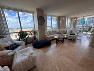 610 W Las Olas Blvd 1217N, Fort Lauderdale, FL 33312
