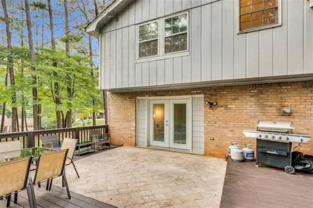 5671 Bobby Brook Court, Lithonia, GA 30038