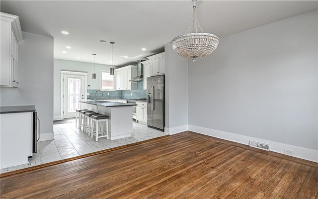 5430 Aylesboro Avenue, Squirrel Hill, PA 15217