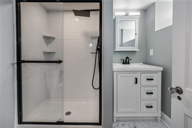 5430 Aylesboro Avenue, Squirrel Hill, PA 15217