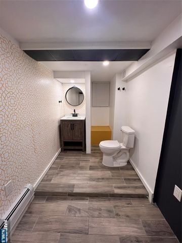 361 Fern Avenue, Lyndhurst, NJ 07071